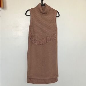 Nomad Mauve Sleeveless Turtleneck Sweater